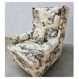 Swivel rocking chair with wildlife