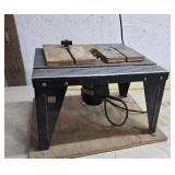 Craftsman router and table works