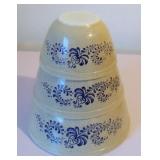 Vintage PYREX Homestead Nesting Mixing Bowls 401