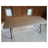 Samm night 6 foot folding table