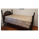 2 of 2 Complete Pineapple bed Sealy twin mattress
