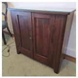 Early 2 door 1 drawer wash stand 32"16"31"