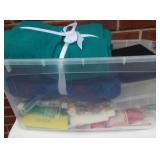 Craft Bin/Lot-Beads, Markers, "Make a Blanket",
