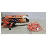 Hedge trimmers with extension cord