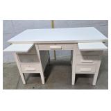 Clean Knee hole desk 50"30"31"