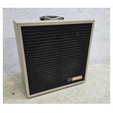 Singer speaker