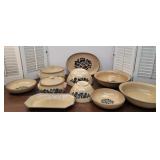 Pfaltzgraff serving pieces - looks good other