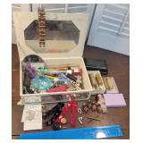 Vintage Girly jewelry box - perfumes, earrings,