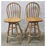 2 Swivel Bar Stools
