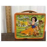 Walt Disneyï¿½s Snow White Aladdin industries tin