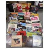 Mix genre. LPï¿½s - Bill Cosby, Randy Travis,