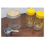 Hoosier tea jar, retro salt and peppers, with a&p
