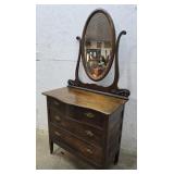 Oak 3 drawer dresser with mirror 35"19"35"