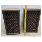 Realistic speakers