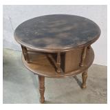 Round end stand - great paint project 23"25"