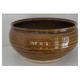 Studio pottery - bowl signed #4