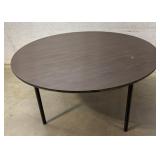 Round folding table 60x29