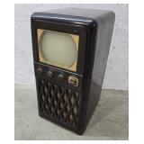 Mid century admiral tv bakelite?