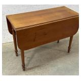 Cherry drop leaf table 42x39x29