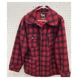 Vintage Woolrich hunting coat. Most likely an XL.