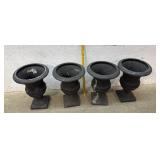 4 Plastic Planters