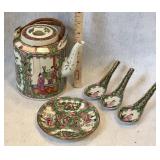 Chinese Canton Rose Medallion teapot, plate,