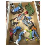 Box lil lead figures