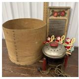 1930ï¿½s electric popcorn maker, Washboard, Santa