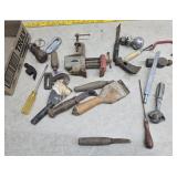 Vise, scrapers,etc