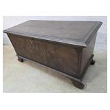 Cavalier cedar chest 45"21"22"