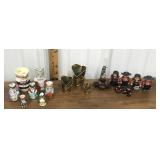 Character pitchers, metal pitchers, egg timer,