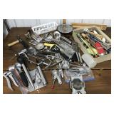 Assorted kitchen gadgets