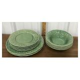 Cute Plates & bowls- chicken pattern 841