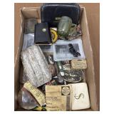 Men lil Junqueï¿½ lot - belt buckles, patches, coin