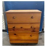 Pine 3 Drawer 28ï¿½ Tall