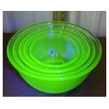 Hazel Atlas Set of 5 nesting mixing bowl green