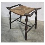 Saddle seat bench