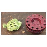 2 Retro Flower Frogs