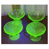 Set of 4 Federal glass custard glasses green glow