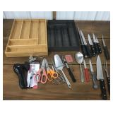 Utensil holders (Bamboo), Gerber knives, Scissors,