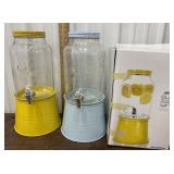 Pair glass beverage dispensers