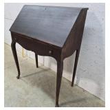 Ladies slant front desk