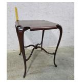 Fancy parlor stand 24"24"28"
