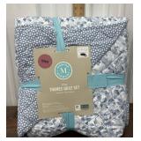 Martha Stewart Thames quilt set king size *New in