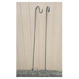 2 Shepard hooks
