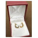 14k Stamped Gold Earring With Opal Stones