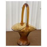 Cambridge Amber wheelcut basket
