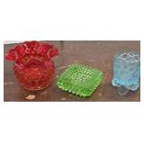 3pcs colorful glass incl Fenton (signed)
