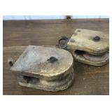 2 Wooden pulleys