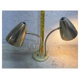 Desk lamp